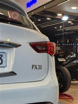 إنفينيتي FX